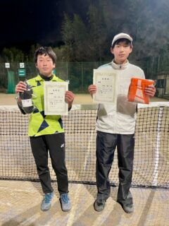 サムライカップU16 2月大会

男子優勝🏆
穂坂海斗選手(あいテニスクラブ)
男子準優勝🥈
中村孔亮選手(CSJ)

女子優勝🏆
拓植星奈選手(三菱養和テニススクール)
女子準優勝🥈
奥山綺子選手(吉田記念テニス研修センター)

寒い中、ありがとうございました！
優勝、準優勝の選手おめでとう御座います😊

来年度のサムライカップは、予選も行います🎾
本戦WCも開催しますので、ぜひご参加ください🙏

 #テニスクラブ #テニス #テニススクール#イベントレッスン #ジュニアテニス